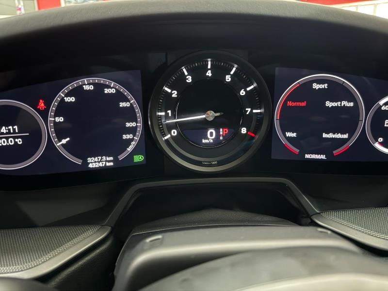 
								2019 Porsche 911 Carrera S Coupe full									