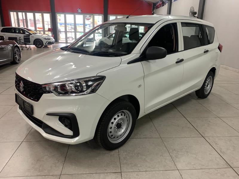 
								2025 Suzuki Ertiga 1.5 GA full									