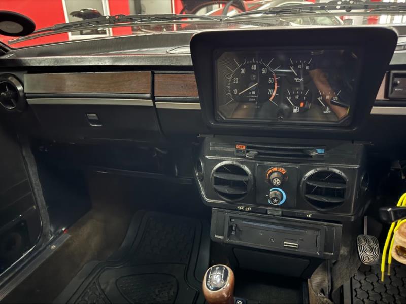 
								1982 Alfa Romeo GTV 2.5 V6 full									