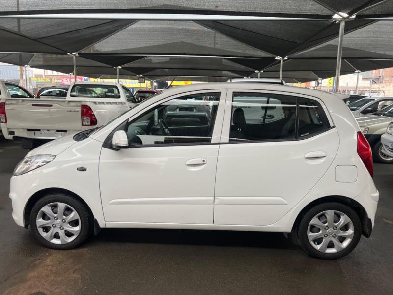 
								2016 Hyundai i10 Manual full									