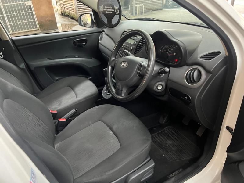 
								2016 Hyundai i10 Manual full									