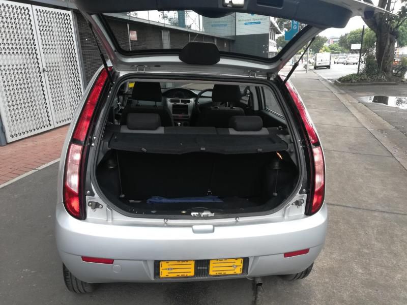 
								2016 Tata Indica 1.4 Vista Safire full									