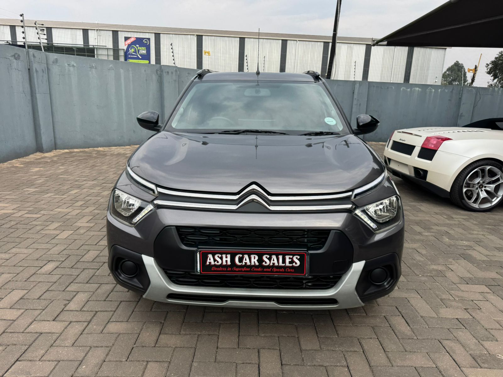 
								2023 Citroen C3 1.2 Feel Manual full									
