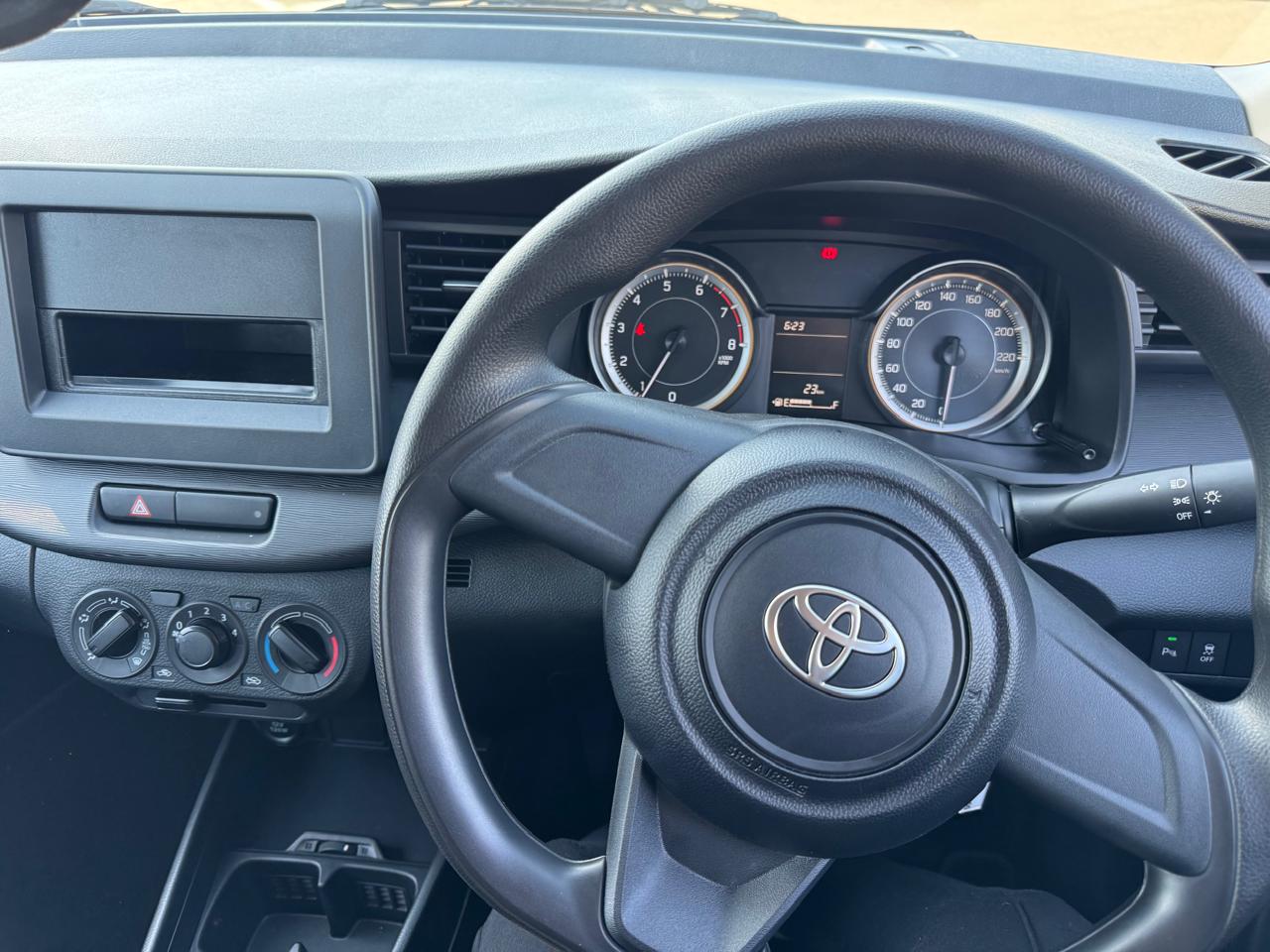 
								2025 Toyota Rumion 1.5 S full									