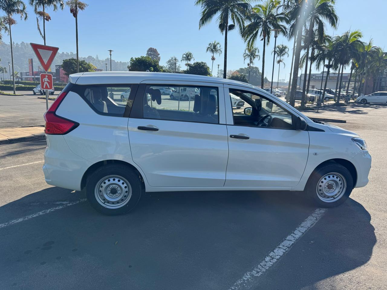 
								2025 Toyota Rumion 1.5 S full									