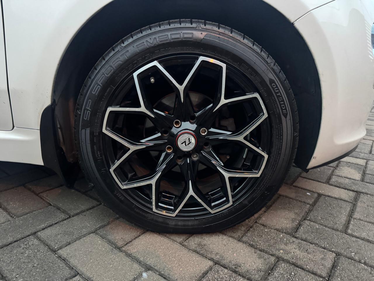 
								2013 Fiat 500 1.2 pop full									