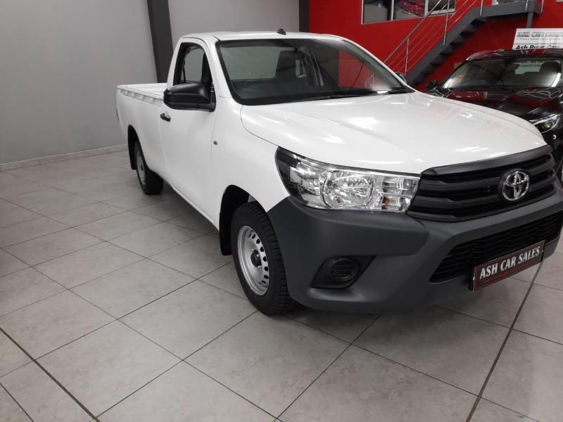 
								2022 Toyota Hilux 2.0 VVTI Single Cab full									