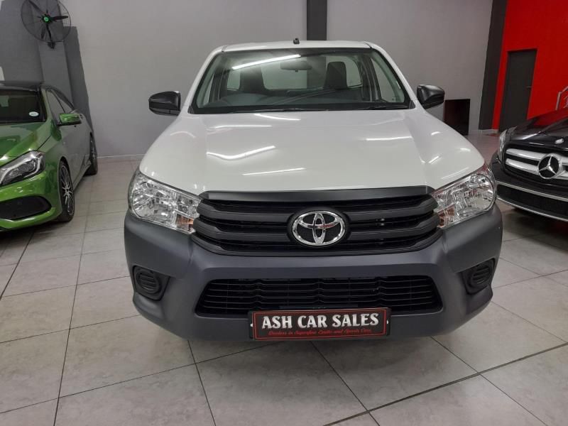 
								2022 Toyota Hilux 2.0 VVTI Single Cab full									