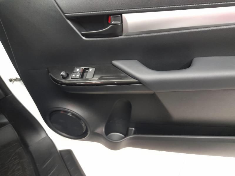 
								2022 Toyota Hilux 2.0 VVTI Single Cab full									