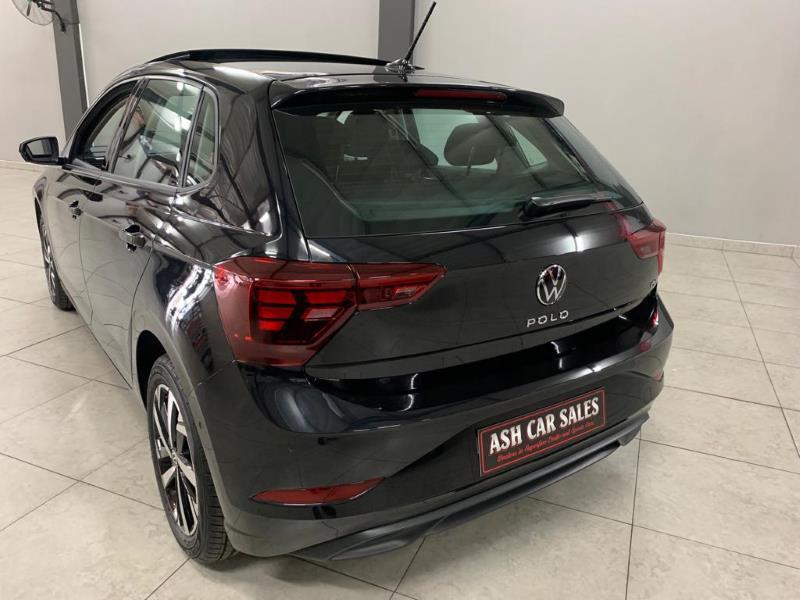 
								2022 VW Polo Life(70kw) Manual full									
