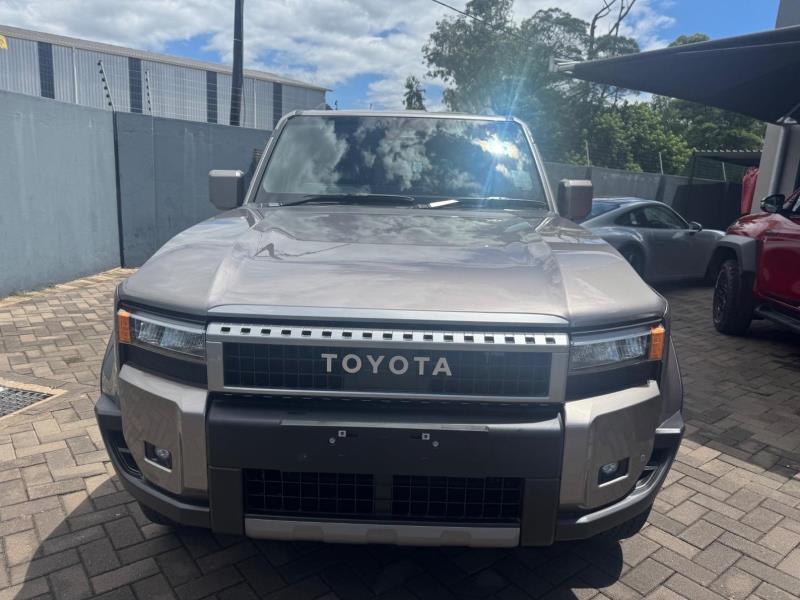 
								2025 Toyota Land Cruiser Prado 2.8GD TX full									
