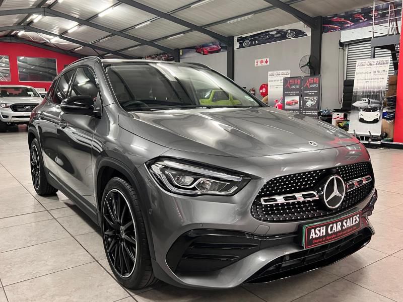 
								2021 Mercedes-Benz GLA GLA200 AMG Line full									