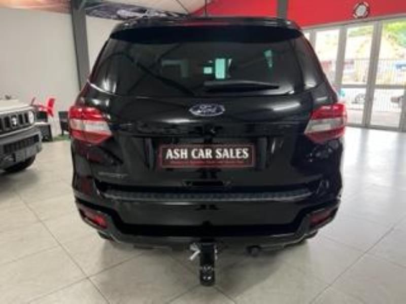 
								2022 Ford Everest 2.0SiT XLT Sport full									